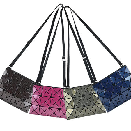 ISSEY MIYAKE 三宅一生BAOBAO 雙色亮面3X4斜背包-任選