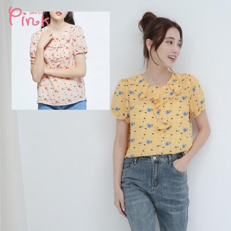 Pink
甜氛小花荷葉領上衣