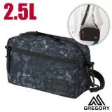 【GREGORY】PAD SHLD POUCH 2.5L 休閒時尚斜背包/65388-7535 闇黑印花