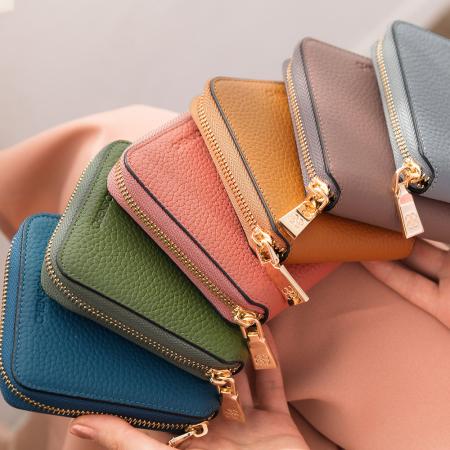 CHENSON
真皮蓬蓬5卡短夾