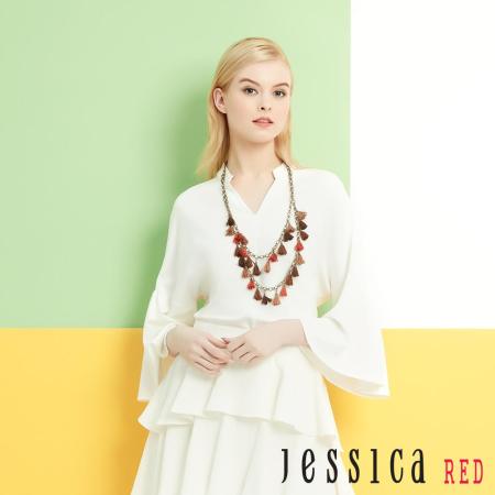 JESSICA RED
氣質素面傘擺設計上衣