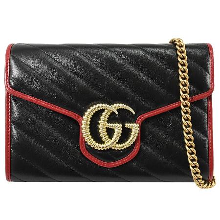 GUCCI Marmont 
絎縫牛皮WOC包