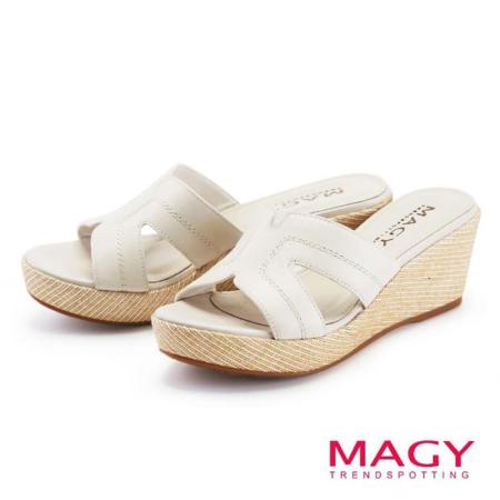 MAGY
牛皮造型縫線楔型麻編拖鞋