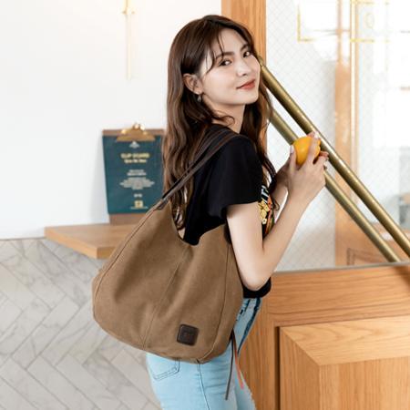 Kiiwi O! 
日系復古三層單肩包