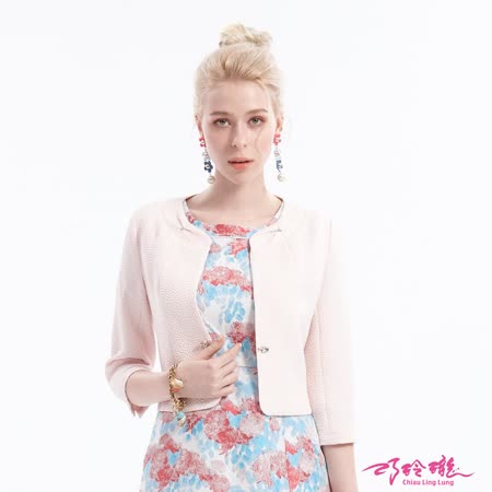 CLL巧玲瓏 
質感立體泡泡緹花外套