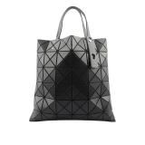 【ISSEY MIYAKE】BAO BAO LUCENT MATTE 6X6 啞光霧面手提包(黑色)