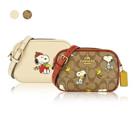 COACHxSNOOPY史努比 聯名款聖誕節PVC/皮革相機包(小/兩色選)