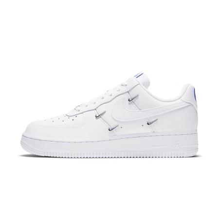 2款任選) NIKE 女鞋休閒鞋經典AIR FORCE WMNS AIR FORCE 1 07 LX