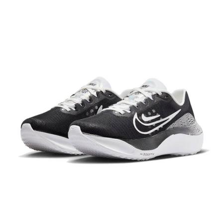 NIKE 女慢跑鞋
ZOOM FLY 5 PRM