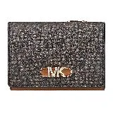 MK MICHAEL KORS PARKER縮寫字母LOGO滿版印花PVC 4卡三折釦式短夾(橡子棕x深褐)