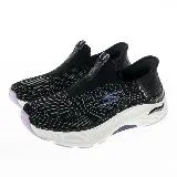 SKECHERS 女慢跑 瞬穿舒適科技 GORUN MAX CUSHIONING ARCH FIT-128924BKPR