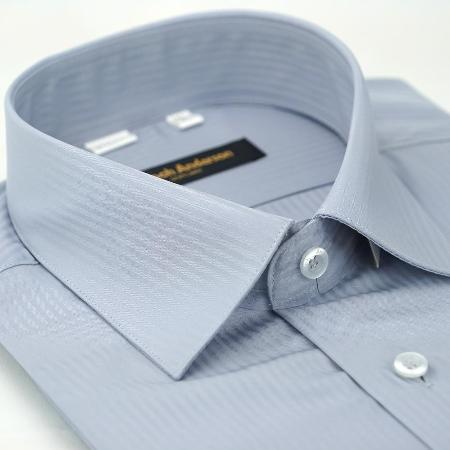 金安德森
灰色暗紋吸排襯衫