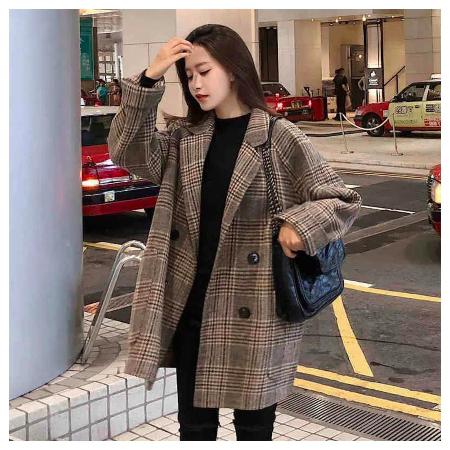 AKARA
英倫風格紋毛呢大衣