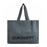 BURBERRY 黑字燙印LOGO尼龍釦式手提肩背托特包(灰)