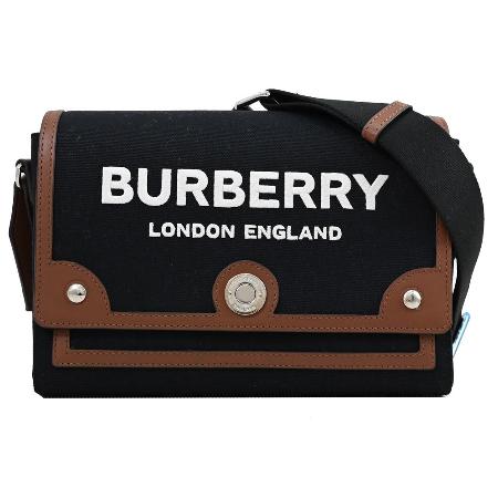 BURBERRY
印花帆布翻蓋斜背包