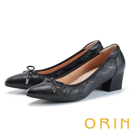 ORIN
菱格壓紋真皮尖頭中跟鞋