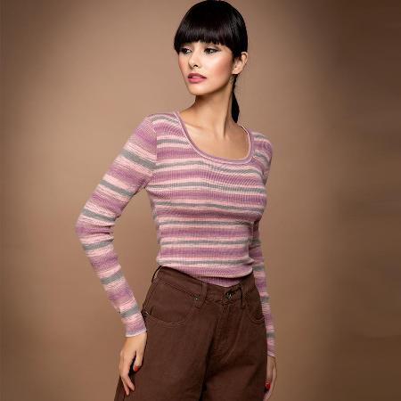 PANGCHI龐吉
彩色線條針織衫