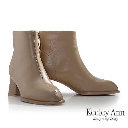 Keeley Ann 
真皮百搭後拉鍊短靴