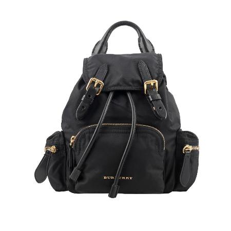【BURBERRY】
尼龍小款後背包