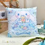 義大利Fancy Belle《Sanrio-大耳狗糖果派對》麂皮靠墊 45*45CM