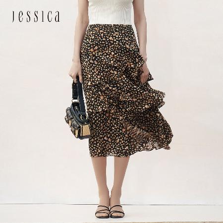 【快速到貨】【JESSICA】百搭優雅荷葉褶皺雪紡印花長裙（黑棕）