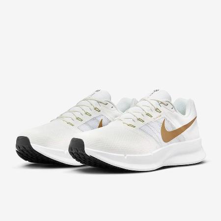 NIKE 男 RUN SWIFT 3跑步鞋-DR2695103