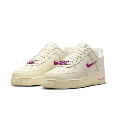 NIKE 女 AIR FORCE 1 07 SE休閒鞋-FB8251101