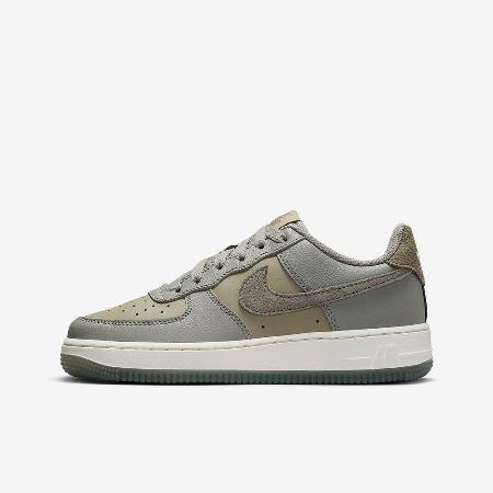 NIKE 中大童 AIR FORCE 1 LV8 4 (GS)休閒鞋-FQ6948001