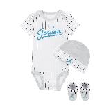 Nike 包屁衣 Jordan Baby 白 藍 純棉 按扣 套組 帽子 襪子 嬰兒 JD2413030NB-002
