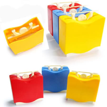 【PS Mall】大力士自動牙籤盒 舉重小人 笑臉塑料牙籤筒 創意家居 牙籤盒 牙籤筒 2入 (J998)