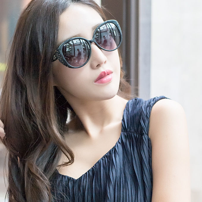 SWAROVSKI太陽眼鏡-SW9068